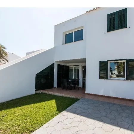 Daire Tranquilo Apartamento. Piscina, Playa Y Relax.